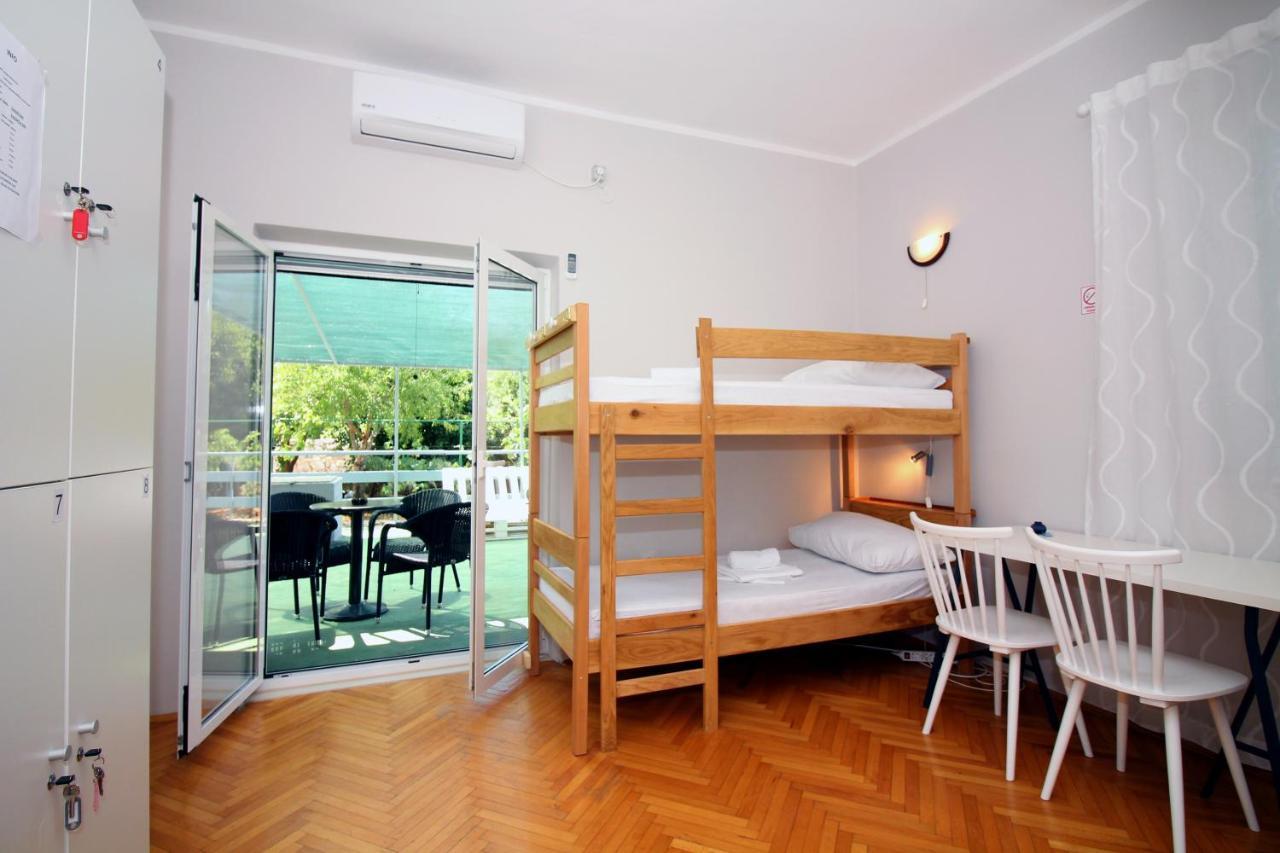 Hostel Marko Tisno Exteriér fotografie